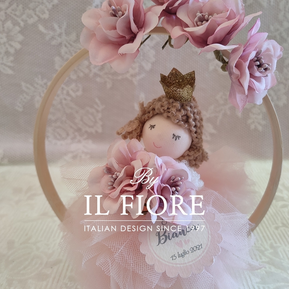 Bomboniere bambola Principessa con vestito in tulle e cerchio con fiori thumb cover