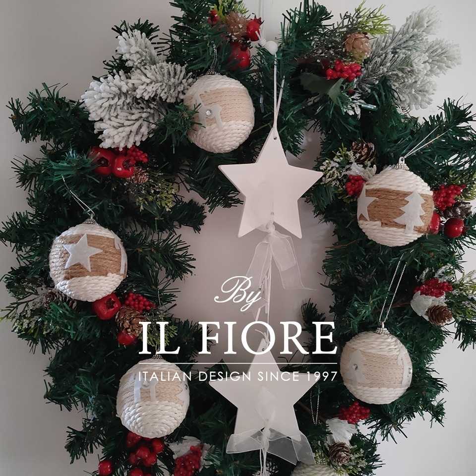 Creazioni Natale Ghirlande Ghirlanda Natalizia fuoriporta con stelle e palline decorate