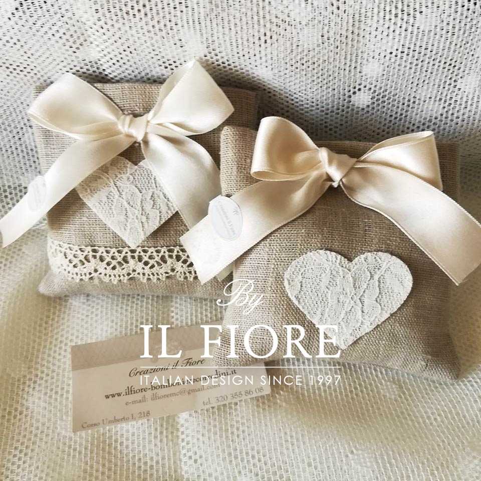 Bomboniera Matrimonio sacchetti portaconfetti con cuore Valentine