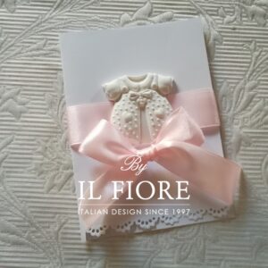 Partecipazione Battesimo bimbo e bimba con intaglio merletto e vestitino