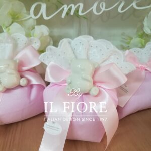 Bomboniere Battesimo Sacchetto Portaconfetti con orso in gesso e calamita.