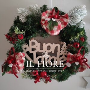 Ghirlanda Natalizia fuoriporta con palline rivestite