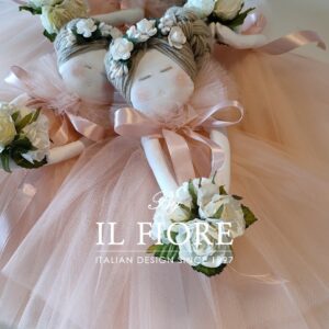 Bomboniere Bambola con Vestito in rosa cipria e fiori