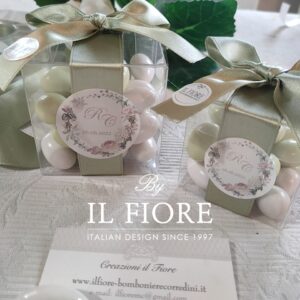 Bomboniere Matrimonio scatola portaconfetti con tag personalizzabile