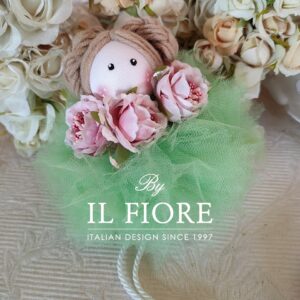 Bomboniere Bambola con Vestito in Tulle verde e fiori