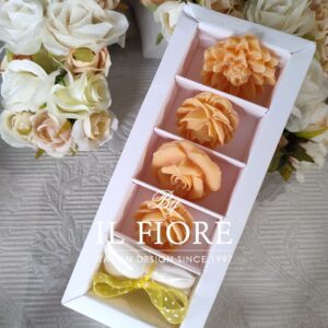 Bomboniere candele fiori arancio