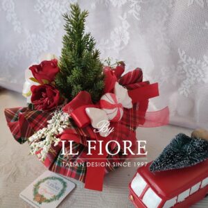 Puffo Natalizio fatto a mano con alberello fiori e caramella