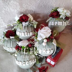 Palline di Natale personalizzabili con nome decorata con fiori