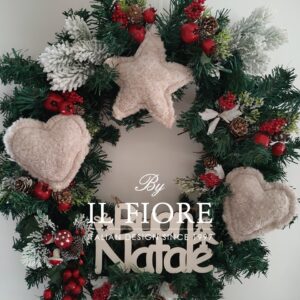 Ghirlande Natalizie con stelle cuori e bacche