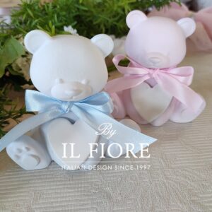 Bomboniera Battesimo orsetto con cuore in gesso profumato