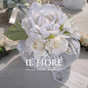 Bomboniere eleganti Matrimonio bon bon in pizzo e fiori