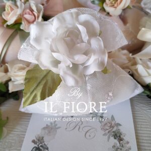 Bomboniera originale  Matrimonio sacchetto in pizzo con fiori