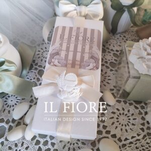 Bomboniere fatte a mano Cresima e Comunione scatola confettata