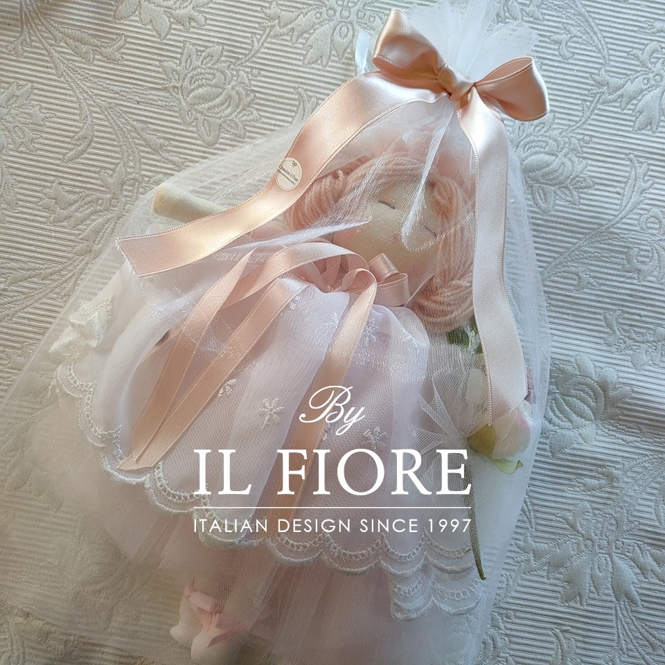 Fascia Di Testa Della Principessa Con Corona E Corona Di Corona E Floreale Piatta Fumetti Vettoriali Isolata Su Fondo Bianco Accessorio Costume 275974376 - Foto 2