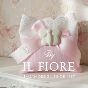 bomboniera battesimo bimba sacchetto portaconfetti con farfalla in gesso e calamita.