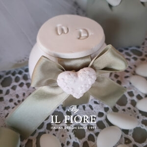 Bomboniere matrimonio scatola con iniziali personalizzate candela e cuore