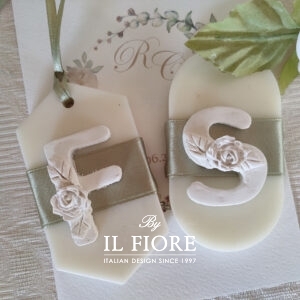 Bomboniera matrimonio candele personalizzata con lettere