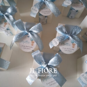 Bomboniera nascita scatola portaconfetti con tag