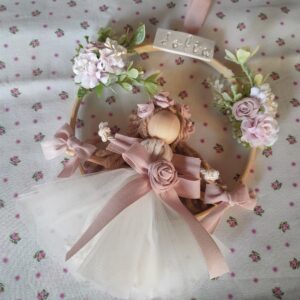 Bomboniere Battesimo bambola cerchio con fiori