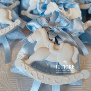 Bomboniere Battesimo cavallo a dondolo con sacchetto portaconfetti