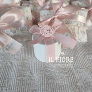 Bomboniere Battesimo bimba scatola con in gesso con rosellina