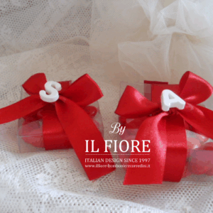 Bomboniere Laurea scatola con lettera personalizzabile.