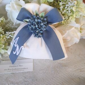 Bomboniere matrimonio sacchetto personalizzato con ortensie