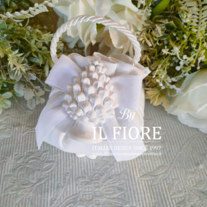 Bomboniere matrimonio sacchetto con PIGNA SICILIANA bianca