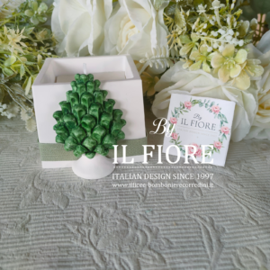 Bomboniere matrimonio candela con pigna siciliana.