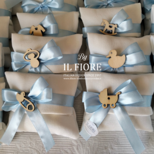 Bomboniere Battesimo portaconfetti con calamite in legno baby