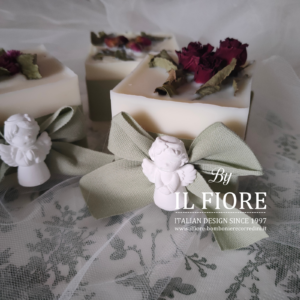 Bomboniera Comunione candela con fiori e angioletto