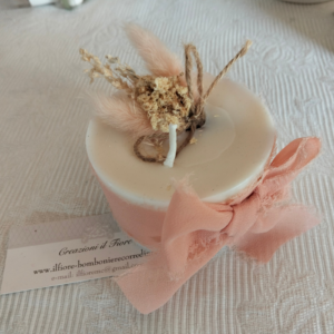 Bomboniere anniversario di matrimonio candela con fiore e fiocco chiffon