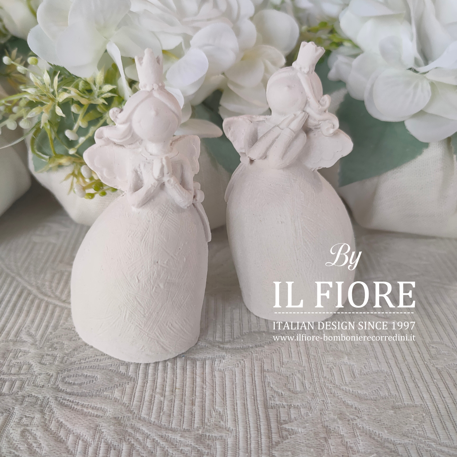 bomboniere artigianali,segnaposti,partecipazioni,fuoriporta,targhette,quadretti nascita,portafoto,abiti neonati