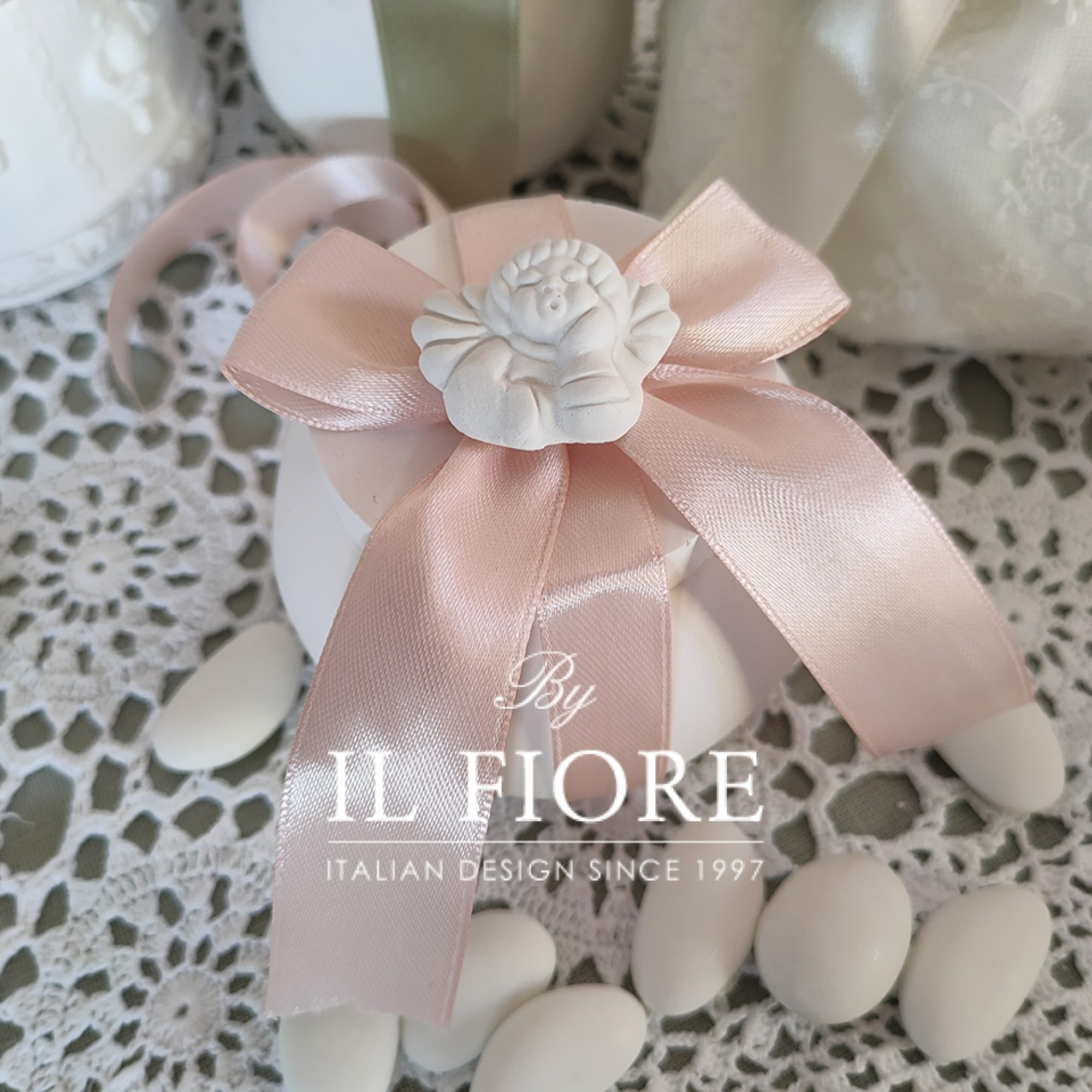 bomboniere comunione bimba bimbo scatola con angioletto candela