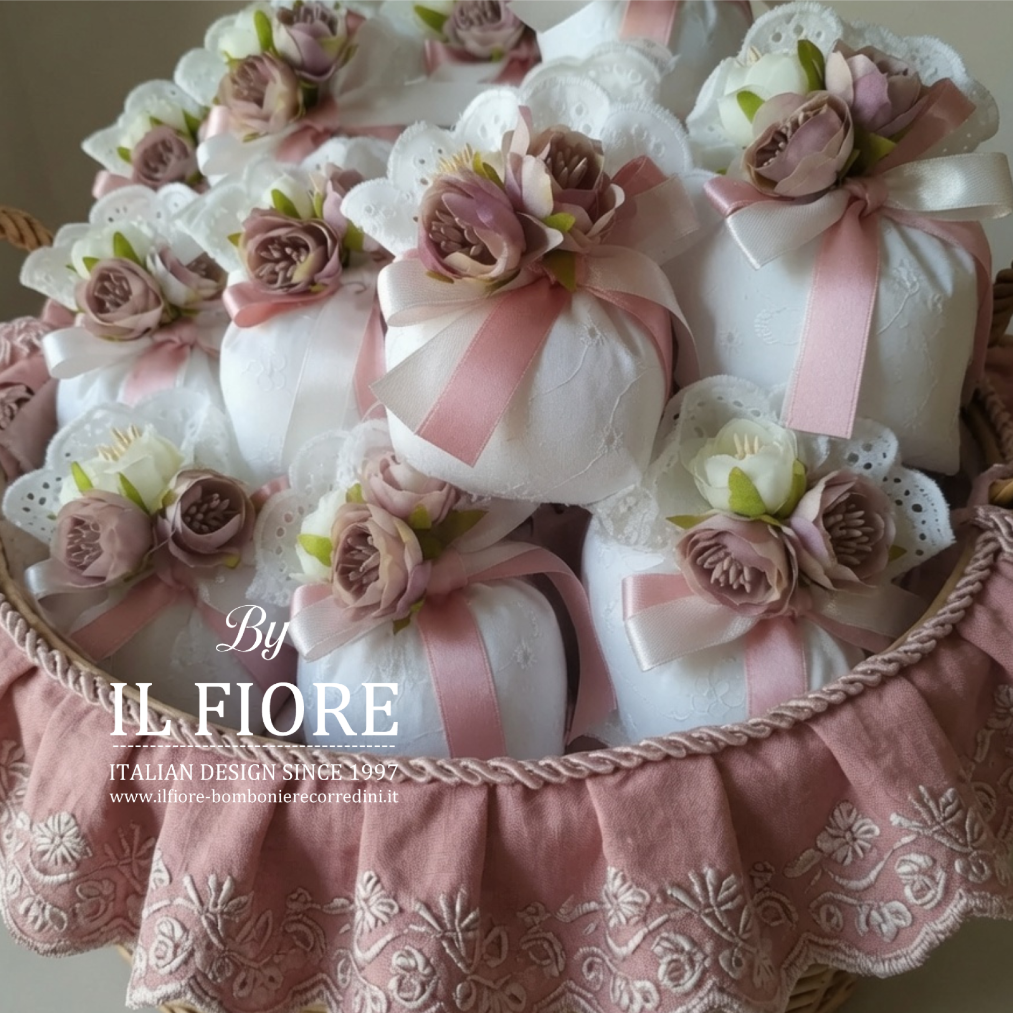 bomboniera battesimo sacchetto portaconfetti sangallo con fiori